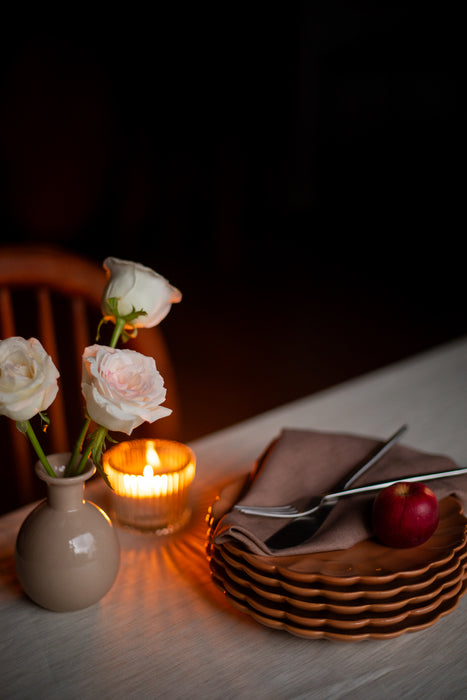 Scallop Mocha Mousse 8" Ceramic Plate