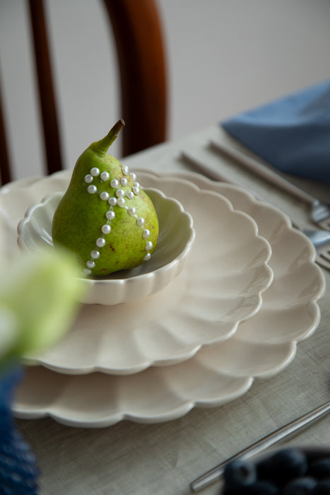 Scallop Ivory Small Ceramic Bowl