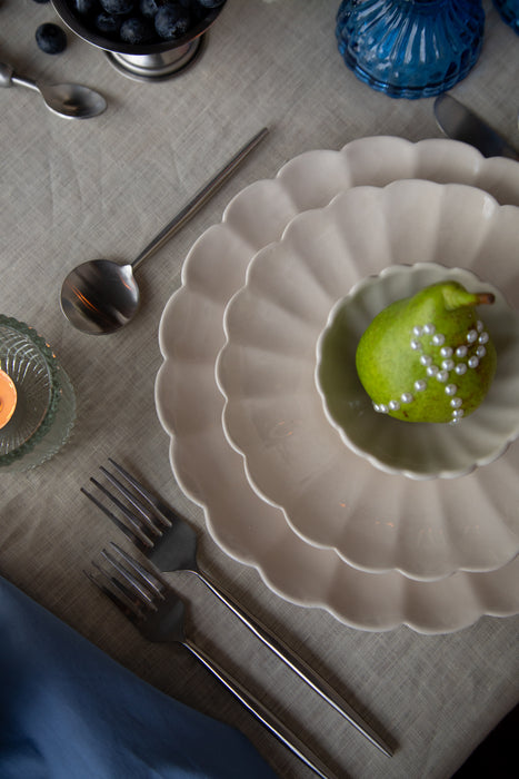 Scallop Ivory 8" Ceramic Plate