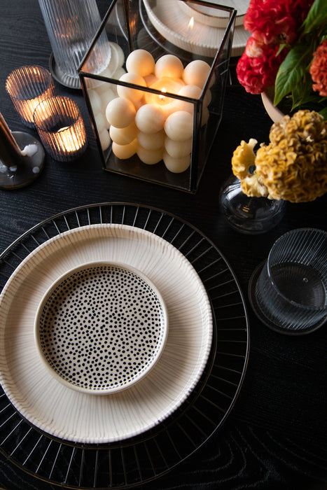 Black Wire Charger Mats