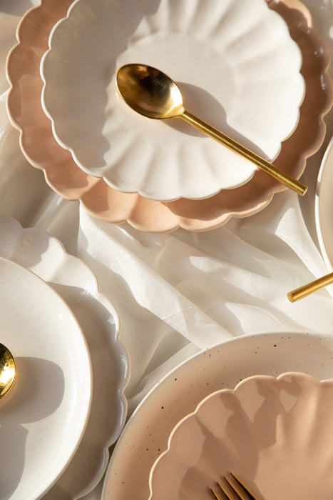 Scallop Nude 10" Ceramic Plates