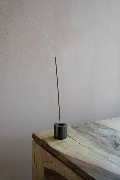 Knob Candle Stand
